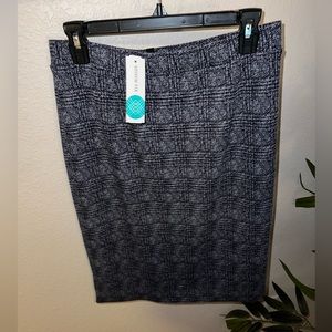 L PLAID PENCIL SKIRT